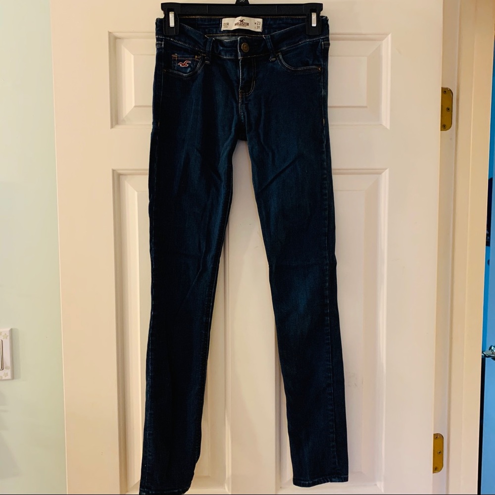 Skinny Low-Rise Hollister Dark Washed Jeans